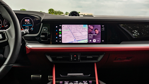 2024_Porsche_Cayenne_S_E_Hybrid-centre-dash