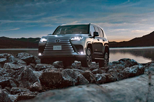 2025-Lexus-LX-700h-1