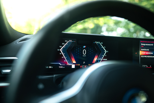 2024-BMW-i4-xDrive40-gauges