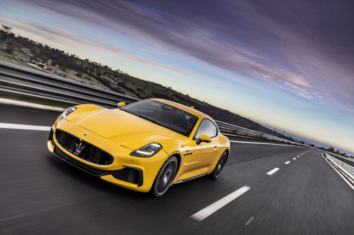 2024-Maserati-GranTurismo-Trofeo-on-the-road