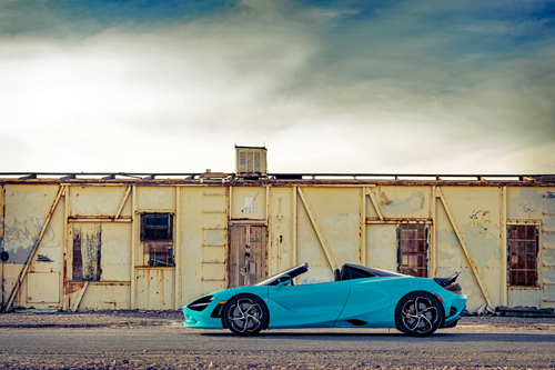 2024-McLaren-750S-side