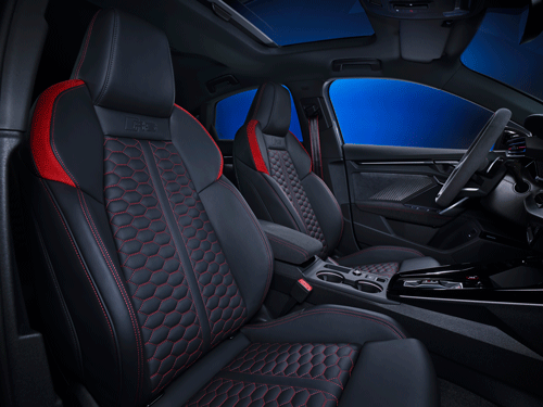 2025-Audi-RS-3-front-seats