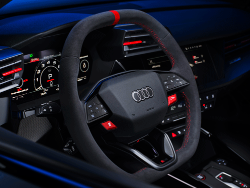 2025-Audi-RS-3-steering-wheel