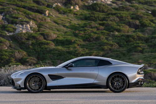 2025 Aston Martin Vanquish-side