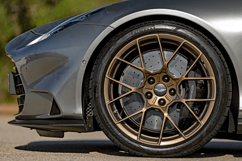 2025 Aston Martin Vanquish-wheel