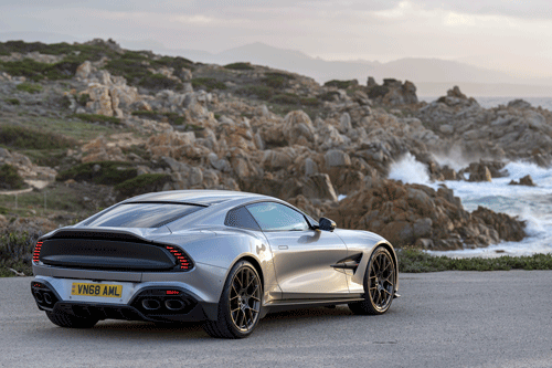 2025 Aston Martin Vanquish-rear-three-quarters