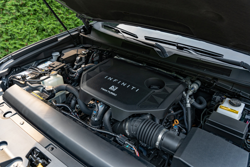 2025-Infiniti-QX80-engine