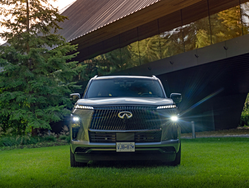 2025-Infiniti-QX80-front