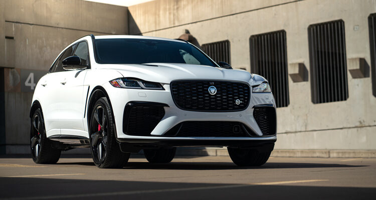 2025 Jaguar F-PACE SVR 575 Edition