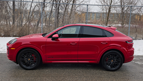 2025-Porsche-Cayenne-GTS-Coupe-side