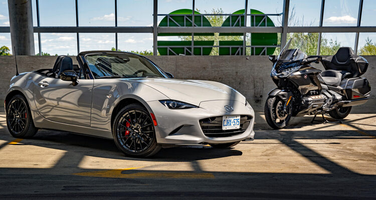 Mazda MX-5 Miata vs Honda Goldwing