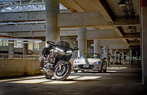 Mazda MX-5 Miata vs Honda Goldwing