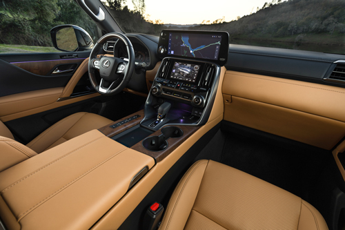 2025-Lexus-LX-700h+-interior
