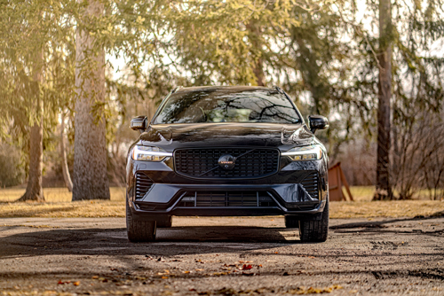 2025 Volvo XC60 T8 AWD Black Edition