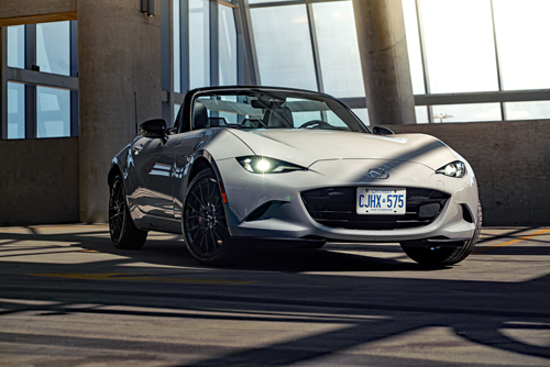 Mazda-MX-5-front-three-quarters