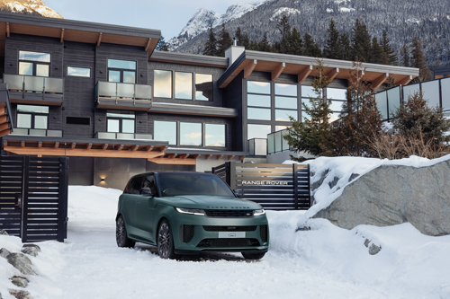 Range-Rover-House-Whistler-BC