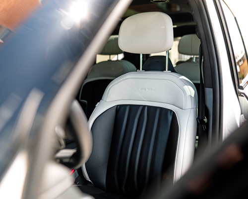 2025-Kia-EV9-Land-AWD-With-GT-Line-Package-seat