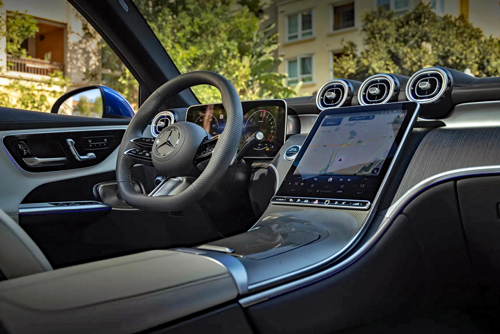 2025-Mercedes-Benz-GLC-350e-4MATIC-front-passenger-seat