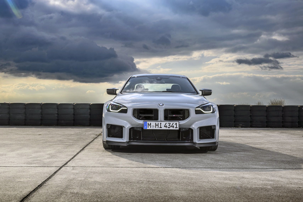 2026-BMW-M2-CS-front