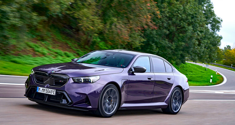 2025-BMW-M5-Sedan-