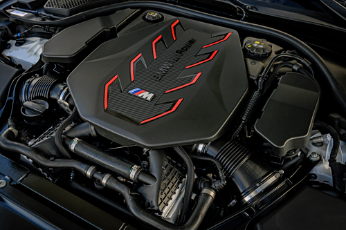 2025-BMW-M5-engine