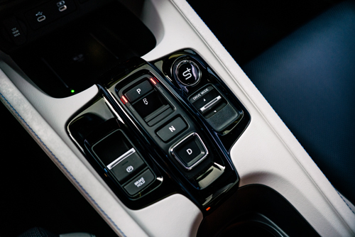 2026-Honda-Prelude-gearshift