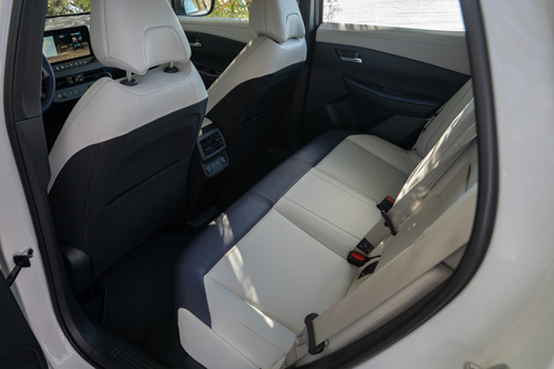 2026 Nissan Leaf SV+-rear-seats