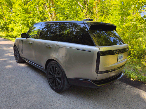 2025-Range-Rover-P550e-PHEV-2