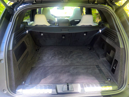 2025-Range-Rover-P635-SV-Edition-rear-storage