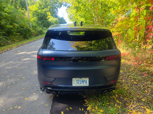 2025-Range-Rover-P635-SV-Edition-rear