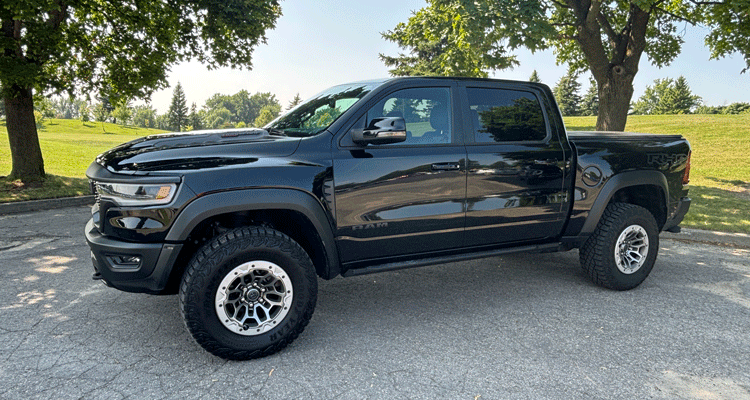 2025 Ram 1500 RHO Crew Cab 4x4-