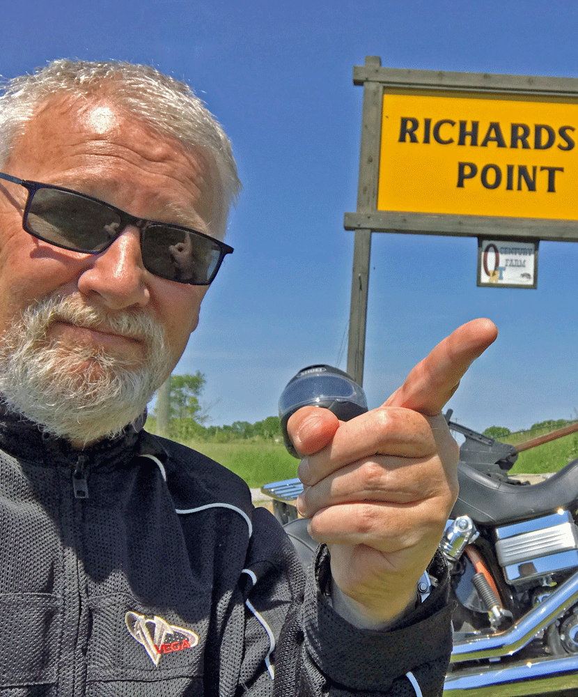 Mark-Richardson Mark-Richardson