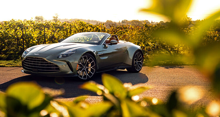 2026-Aston-Martin-Vantage-Roadster-1