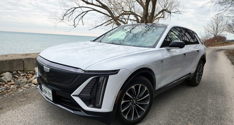 2026 Cadillac LYRIQ Premium Sport